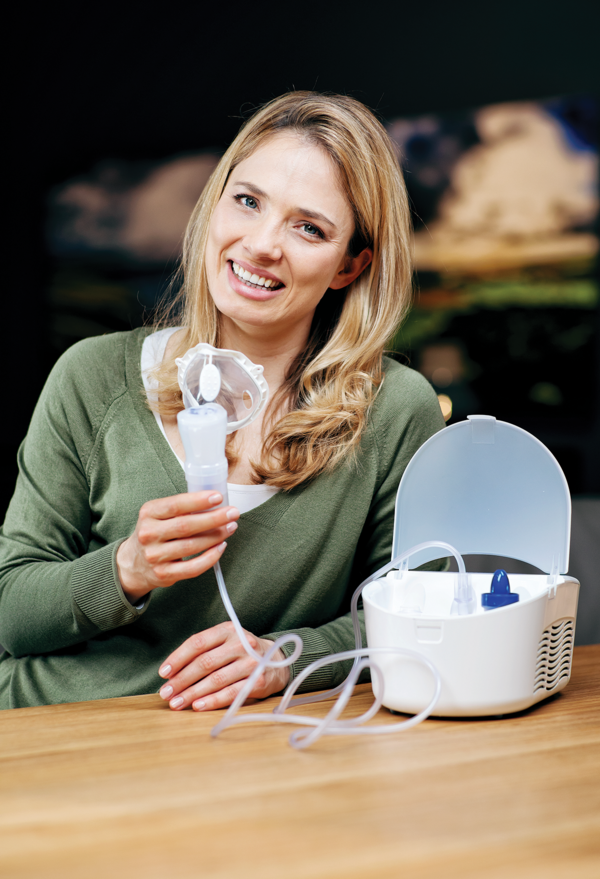 InUse_NEB PRO_woman-inhalation-mask